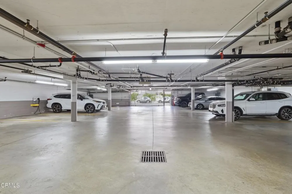 5260 Bellingham Avenue Los Angeles, CA 91607