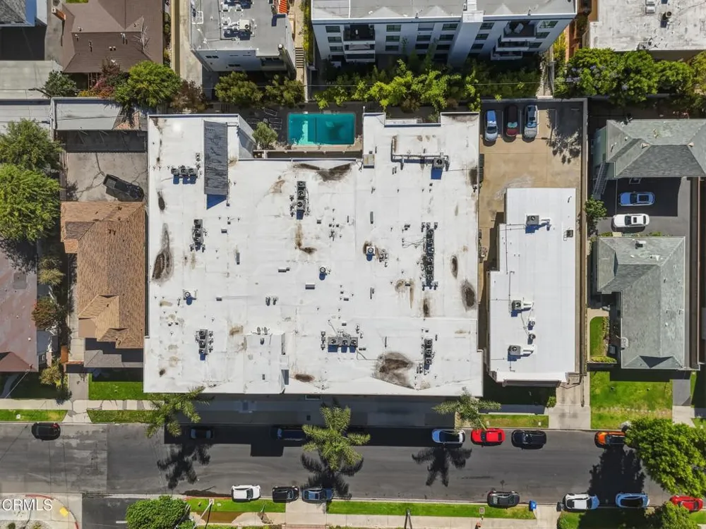 5260 Bellingham Avenue Los Angeles, CA 91607