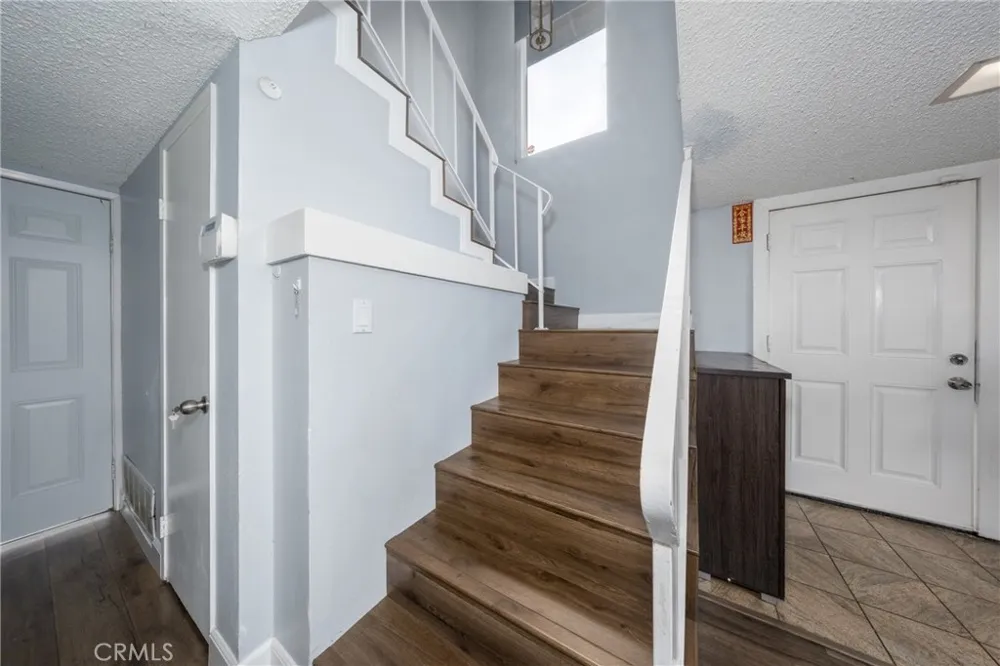 861 S Mountain Ontario, CA 91762