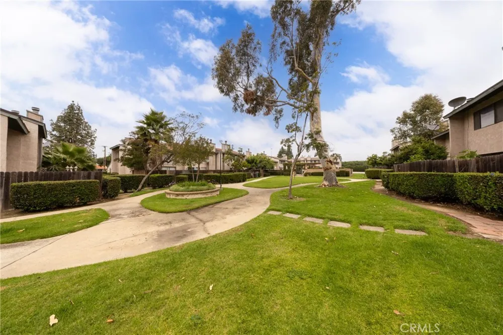 861 S Mountain Ontario, CA 91762