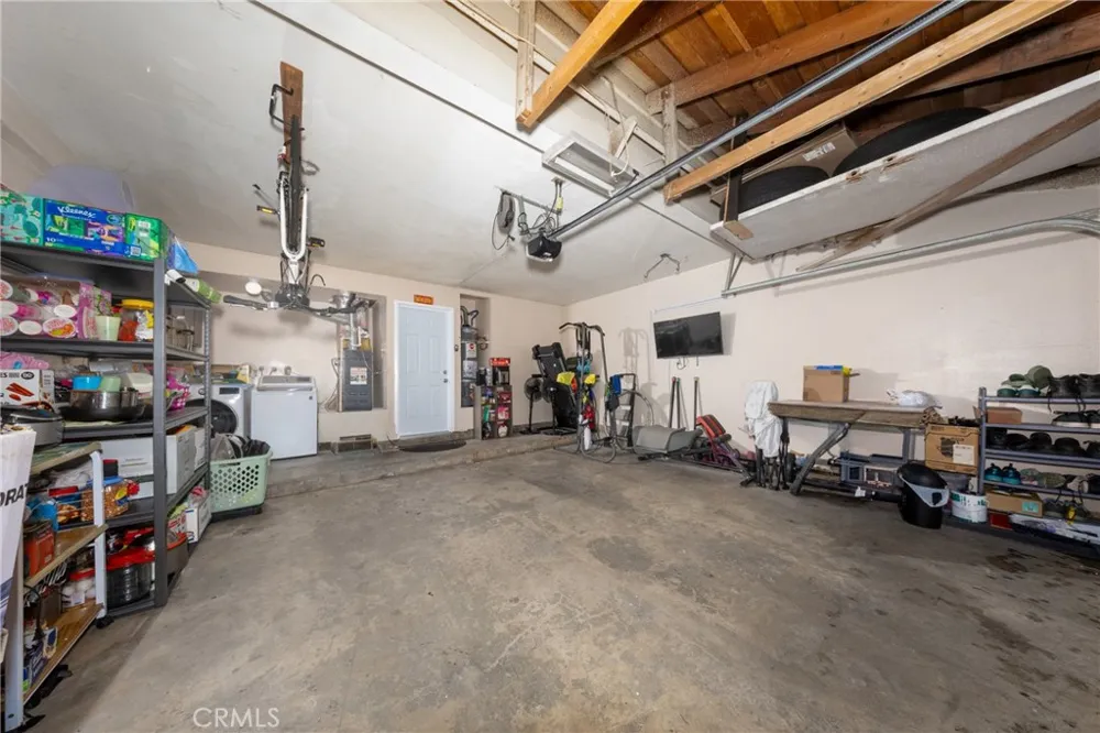 861 S Mountain Ontario, CA 91762