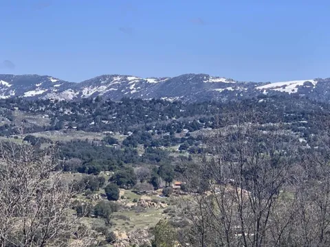 4129 Eagle Peak