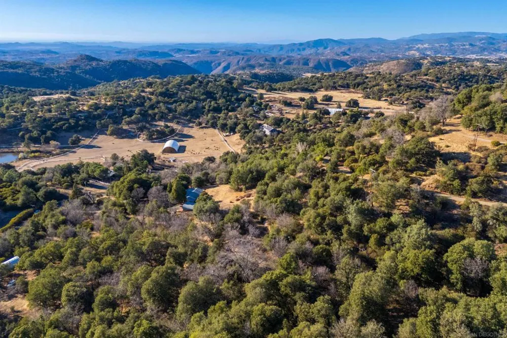 5298 Pine Hills Rd. Julian, CA 92036