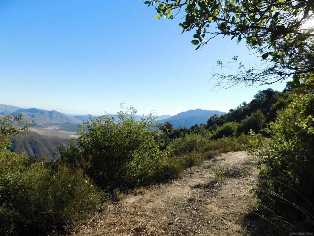 1 Mountain View Julian, CA 92036