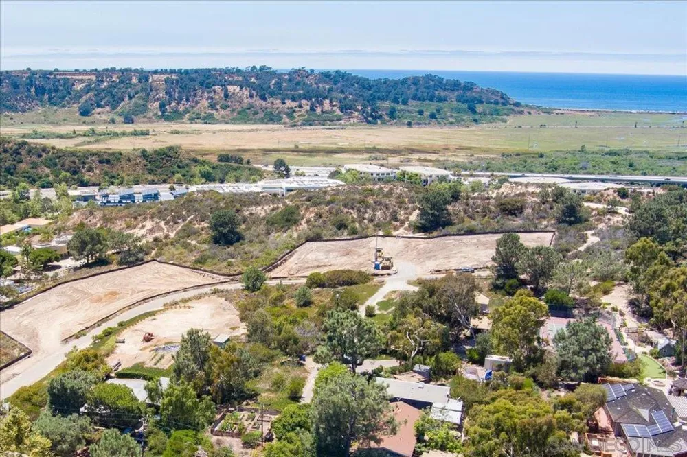 Via Del Mar San Diego, CA 92130