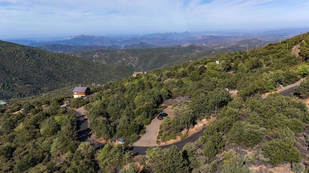 15962 North Peak Rd. Julian, CA 92036