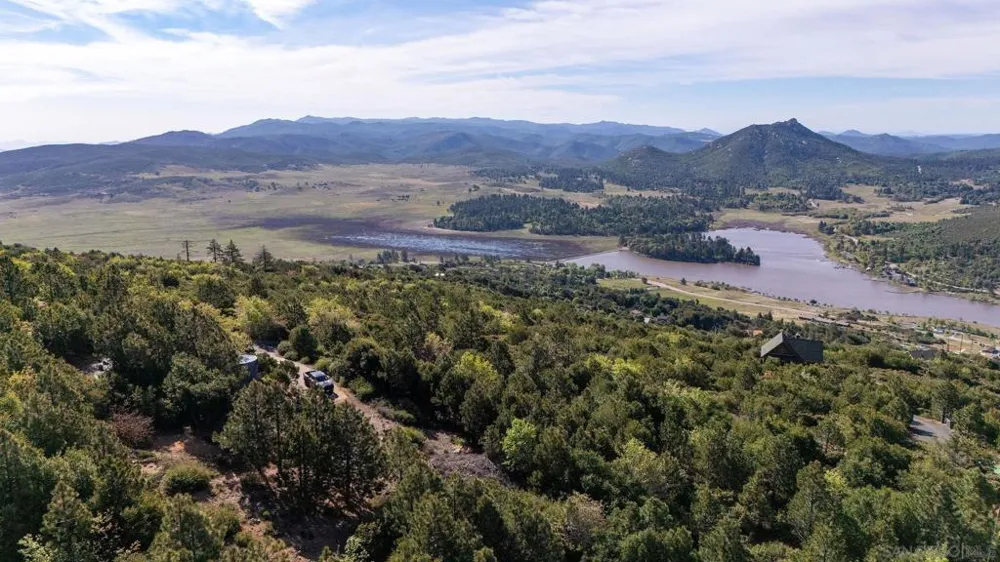 15962 North Peak Rd. Julian, CA 92036