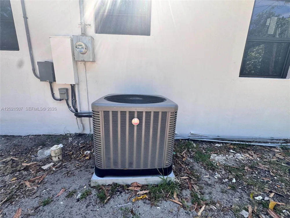 16301 NW 32nd Ave Miami Gardens, FL 33054