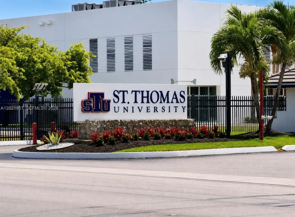 16301 NW 32nd Ave Miami Gardens, FL 33054