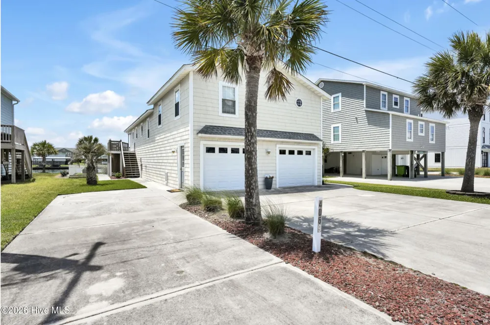 4069 4th Street Surf City, NC 28445