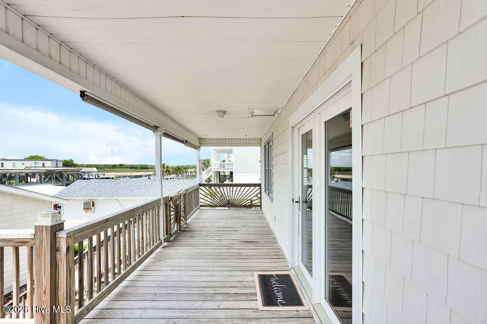 4069 4th Street Surf City, NC 28445