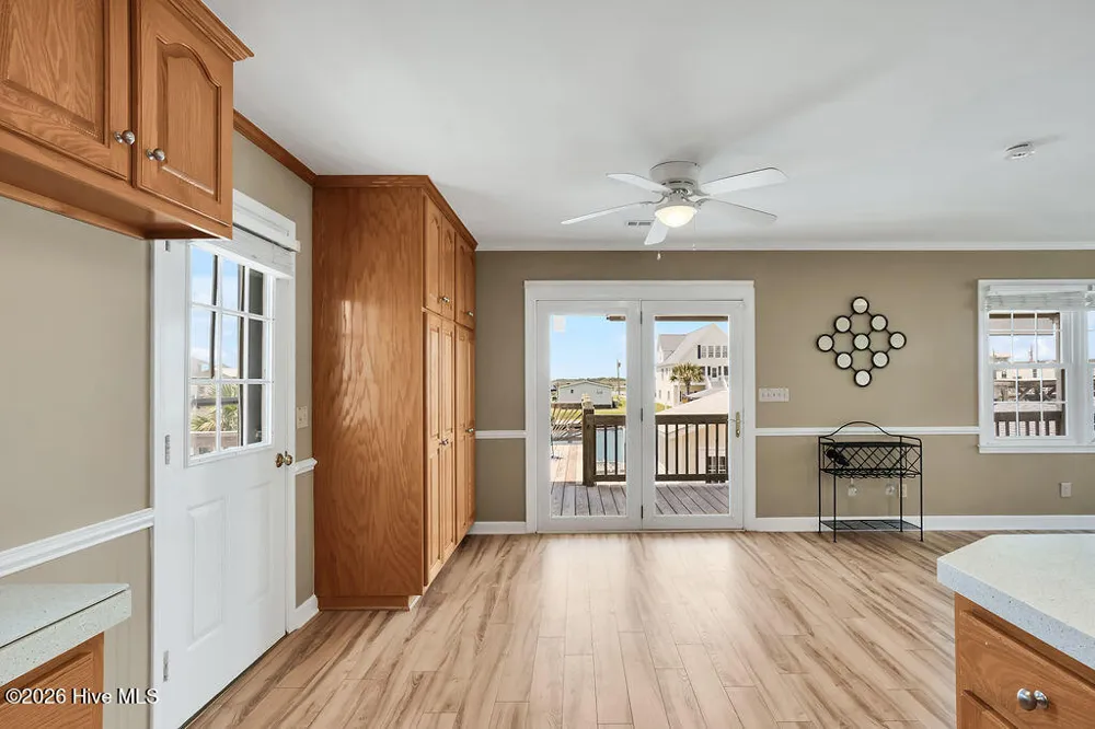 4069 4th Street Surf City, NC 28445