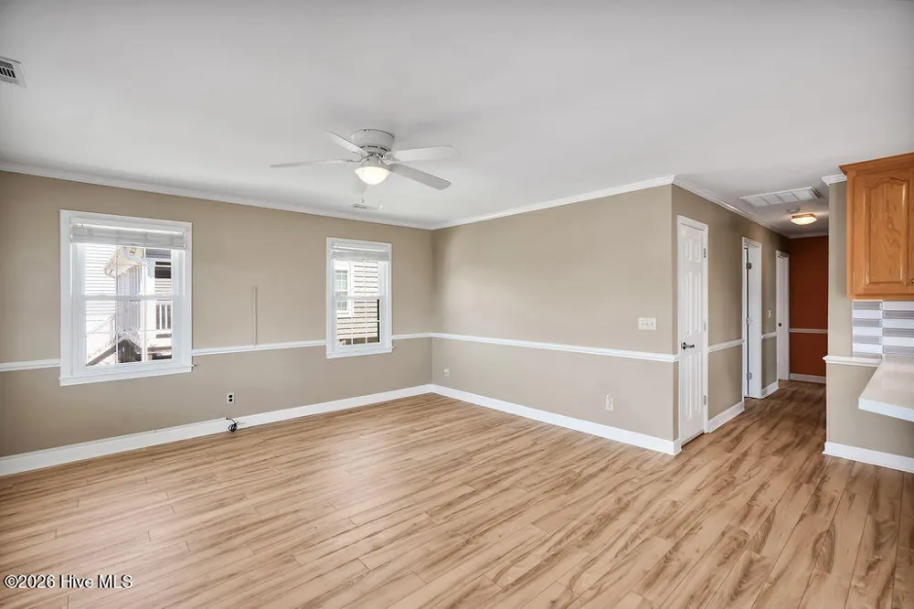 4069 4th Street Surf City, NC 28445
