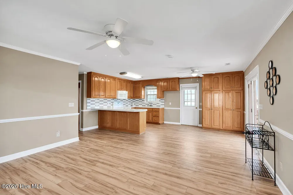 4069 4th Street Surf City, NC 28445