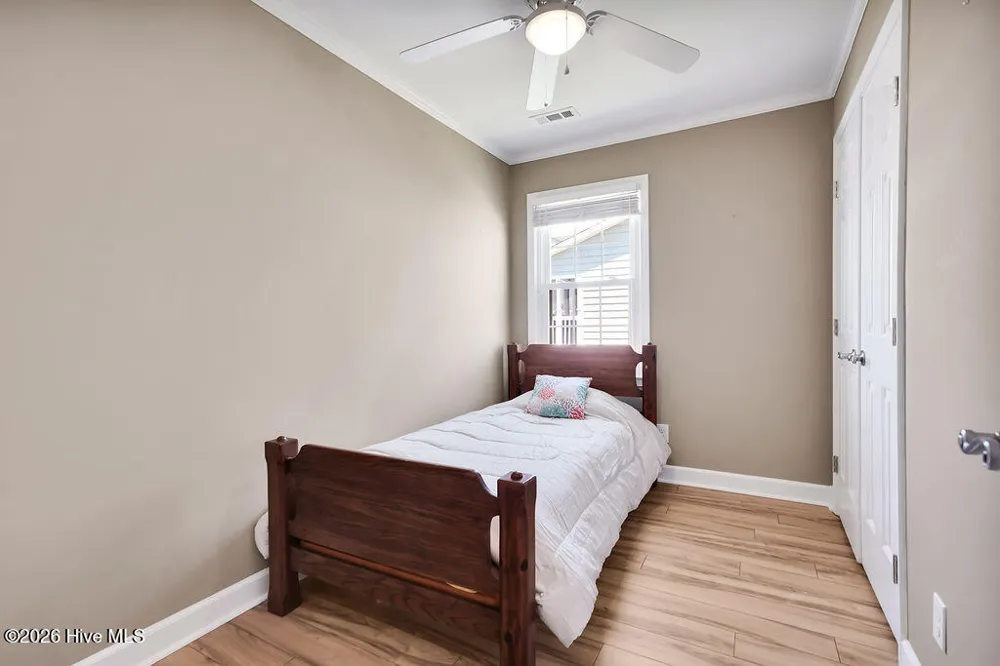4069 4th Street Surf City, NC 28445