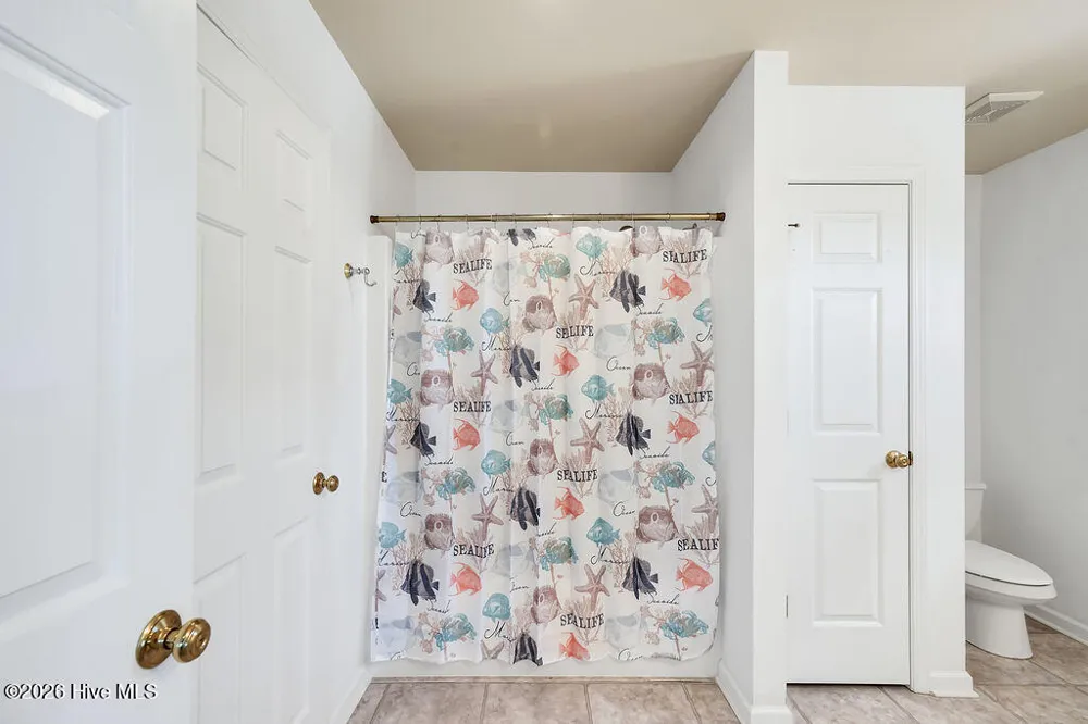 4069 4th Street Surf City, NC 28445