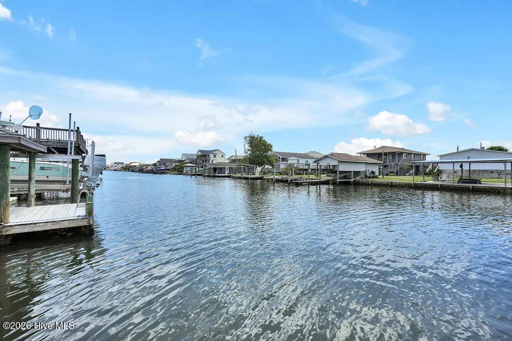 4069 4th Street Surf City, NC 28445