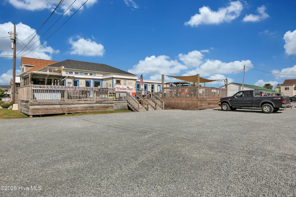 4069 4th Street Surf City, NC 28445