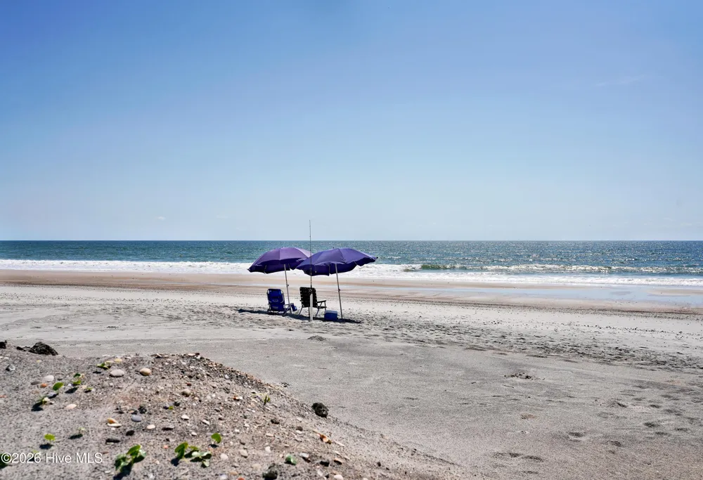 4069 4th Street Surf City, NC 28445