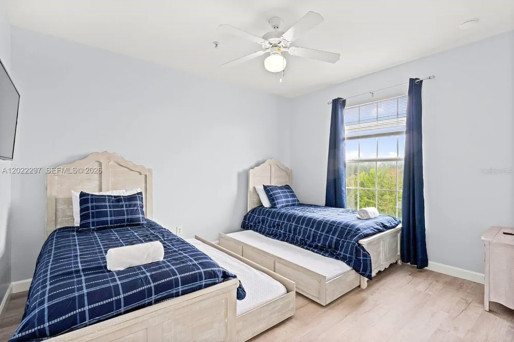 3175 feltrim Place #305 Kissimmee, FL 34747