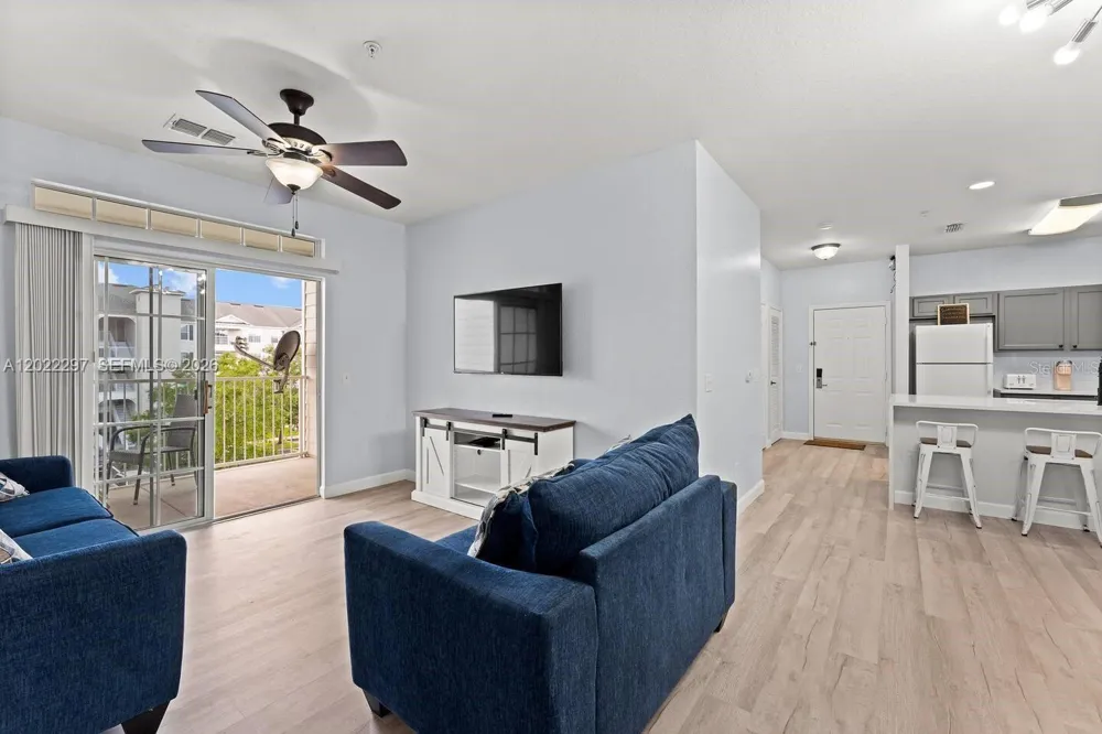 3175 feltrim Place #305 Kissimmee, FL 34747