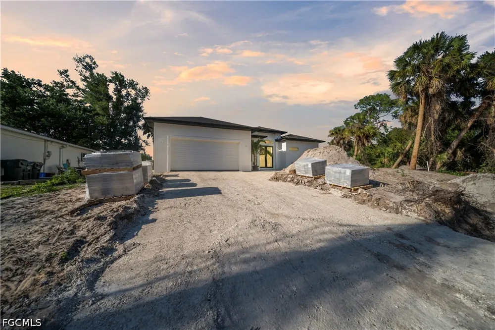 EAGLE PASS STREET North Port, FL 34286