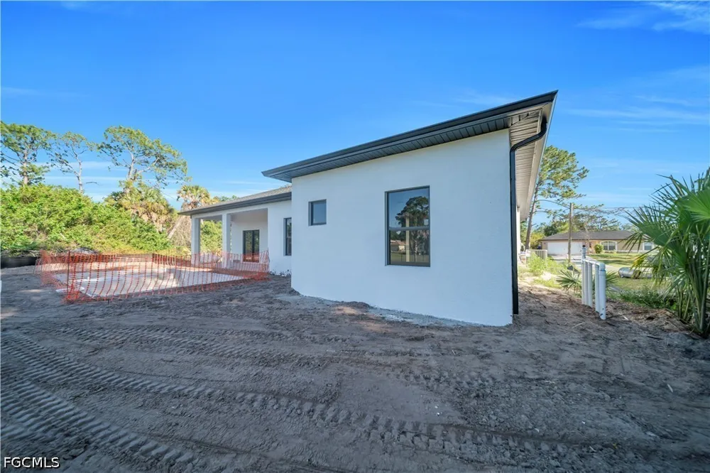 EAGLE PASS STREET North Port, FL 34286