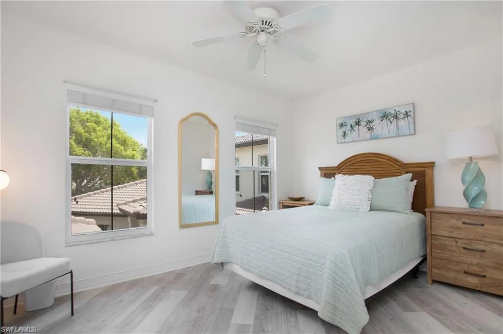 700 Diamond Circle #706 Naples, FL 34110