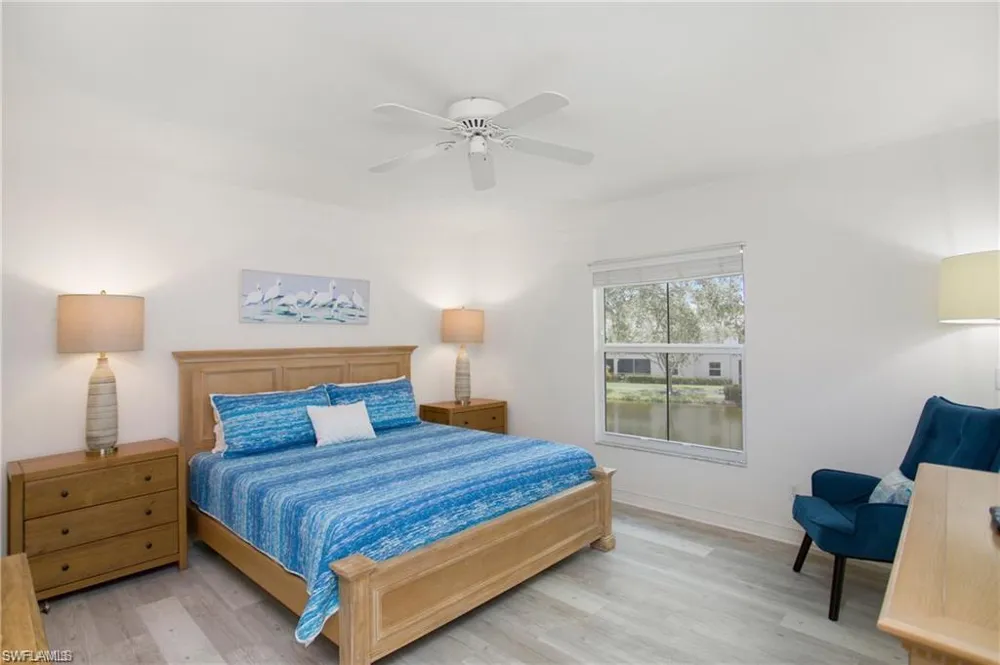 700 Diamond Circle #706 Naples, FL 34110