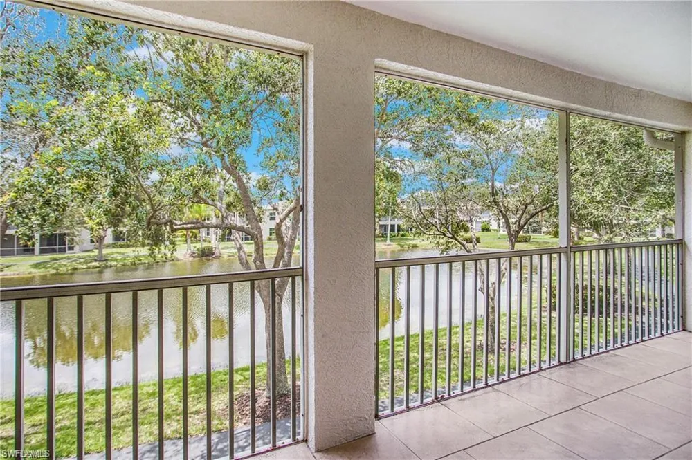 700 Diamond Circle #706 Naples, FL 34110