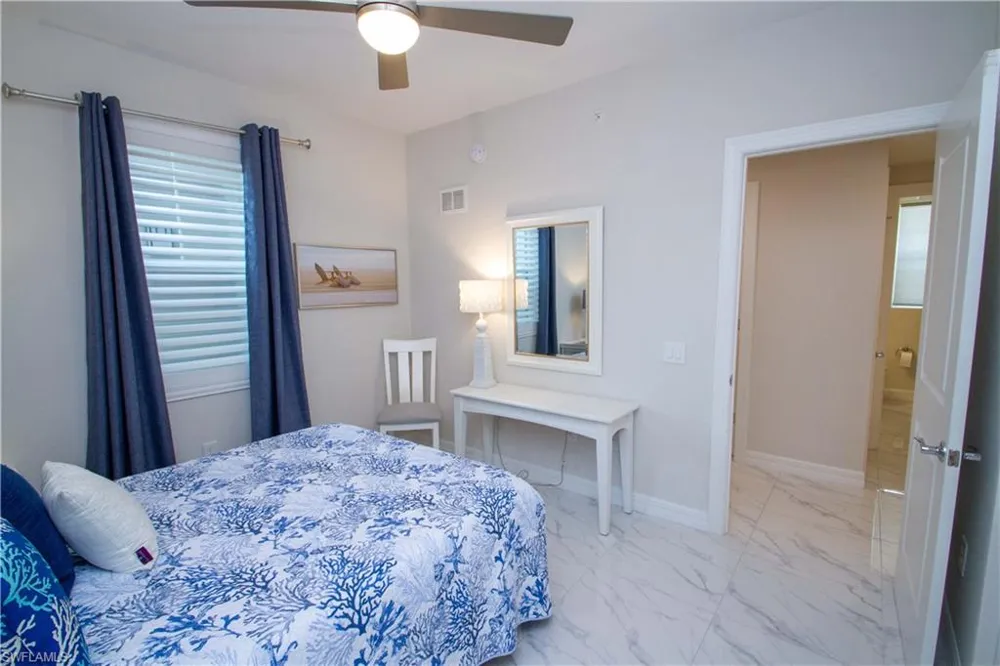 244 Indies Drive E #101 Naples, FL 34114
