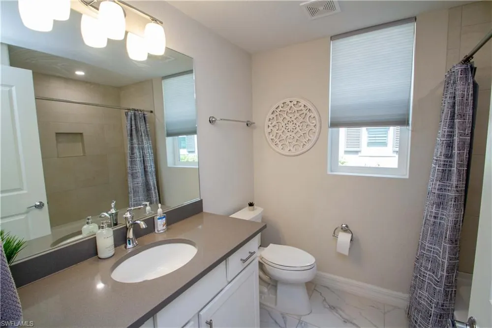 244 Indies Drive E #101 Naples, FL 34114