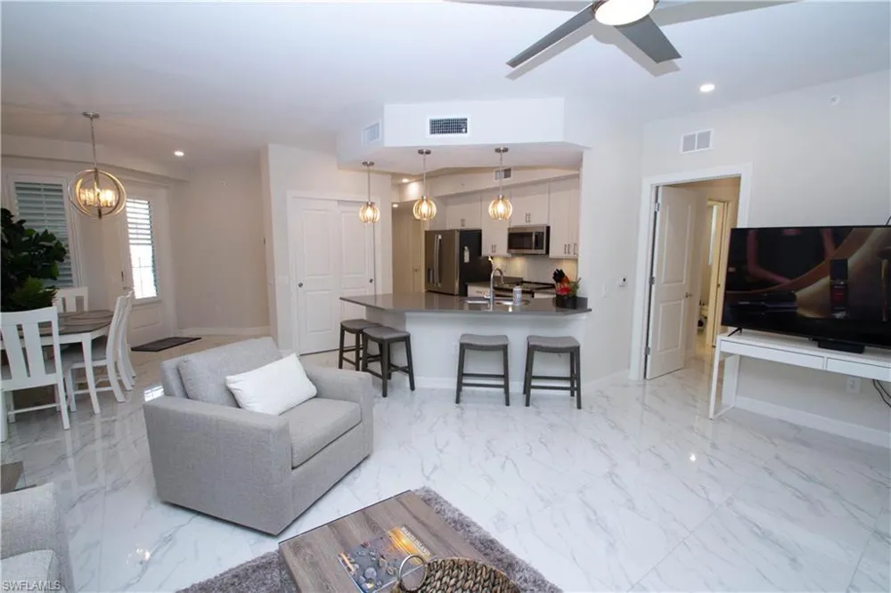 244 Indies Drive E #101 Naples, FL 34114