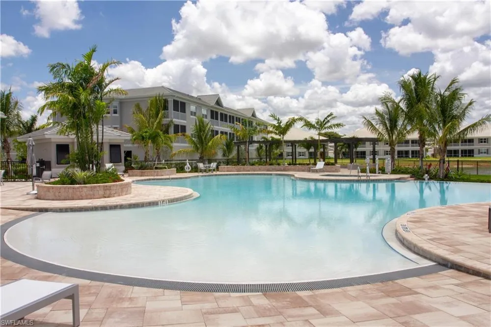 244 Indies Drive E #101 Naples, FL 34114