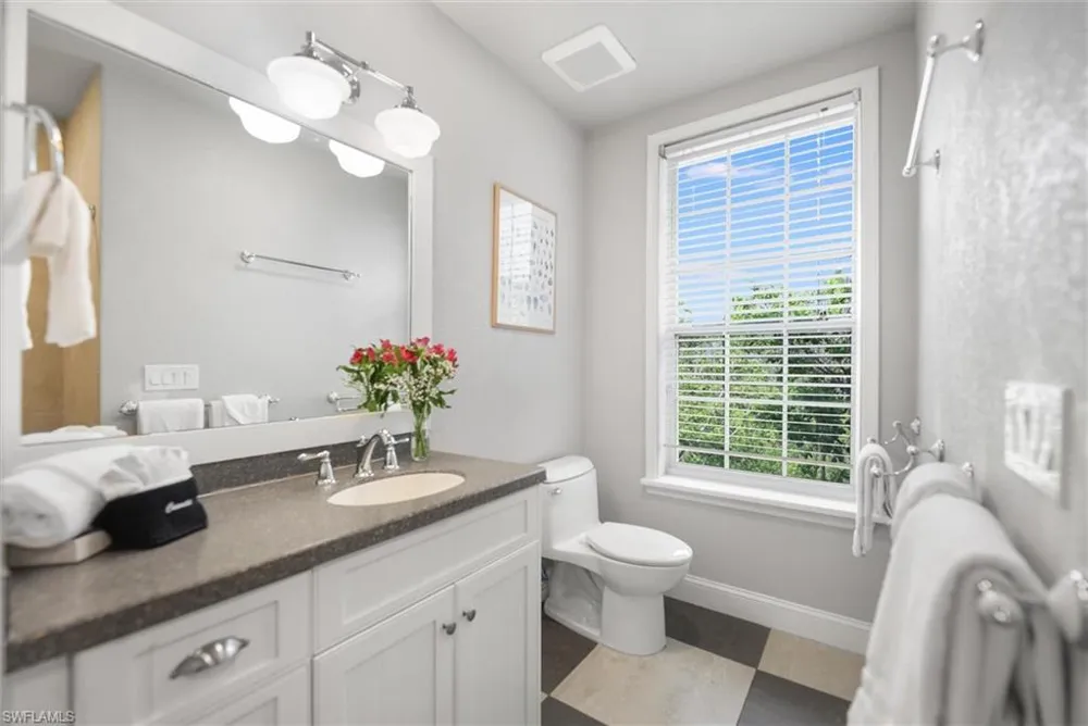 1124 Longifolia Court Captiva, FL 33924