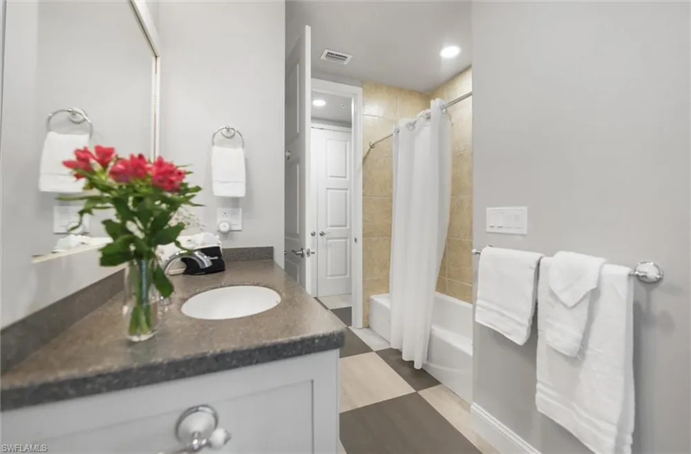 1124 Longifolia Court Captiva, FL 33924