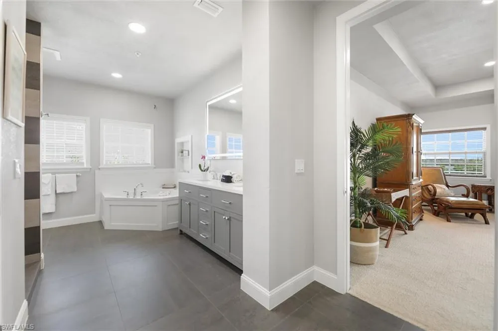 1124 Longifolia Court Captiva, FL 33924