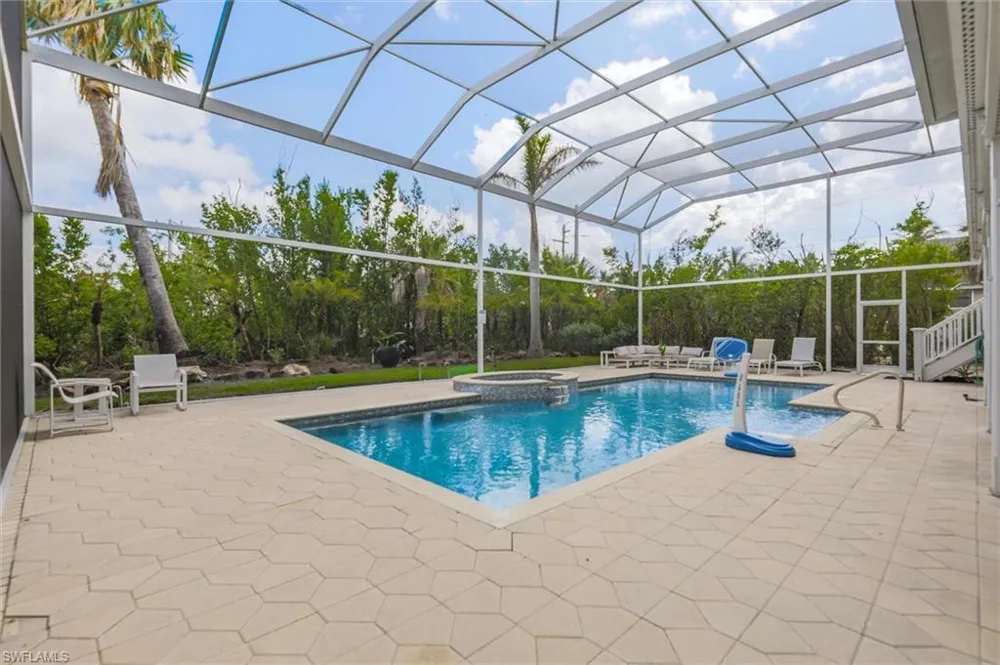 1124 Longifolia Court Captiva, FL 33924