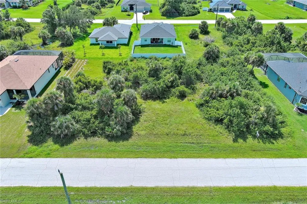 Address Not Shown Rotonda West, FL 33947