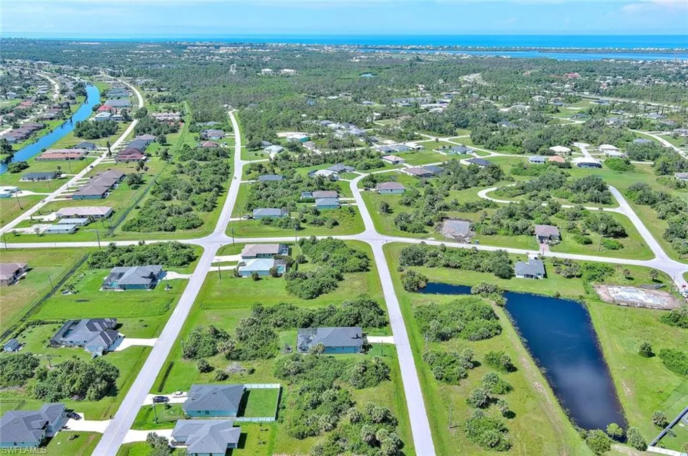 Address Not Shown Rotonda West, FL 33947