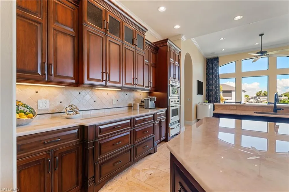 18291 Deep Passage Lane Fort Myers Beach, FL 33931