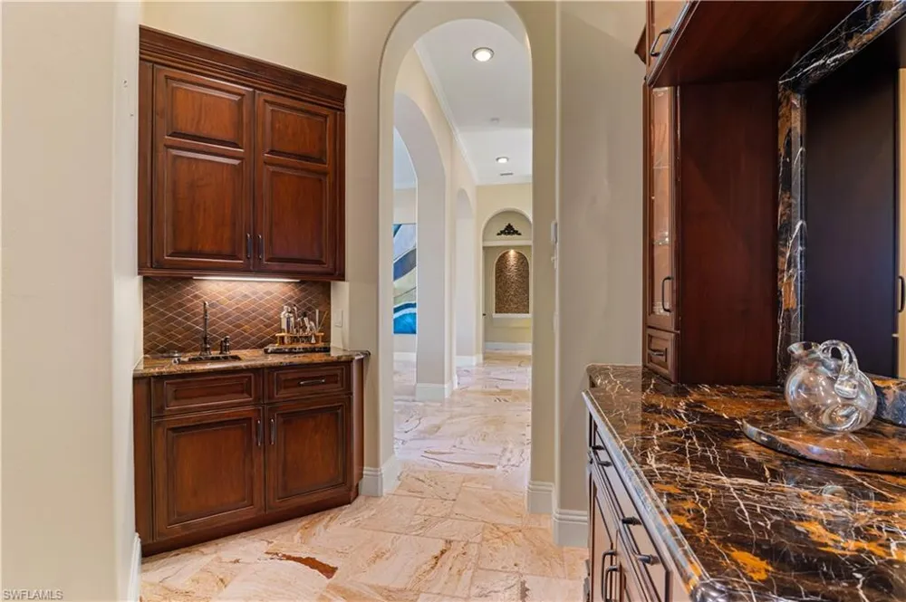 18291 Deep Passage Lane Fort Myers Beach, FL 33931