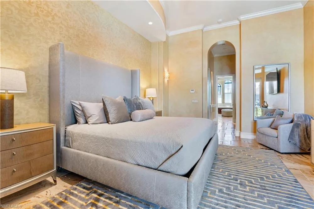 18291 Deep Passage Lane Fort Myers Beach, FL 33931