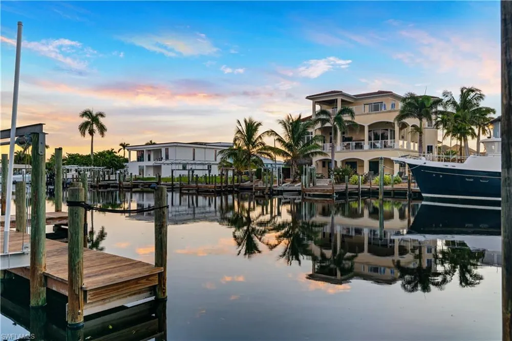 18291 Deep Passage Lane Fort Myers Beach, FL 33931
