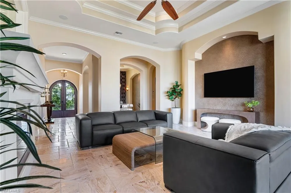 18291 Deep Passage Lane Fort Myers Beach, FL 33931