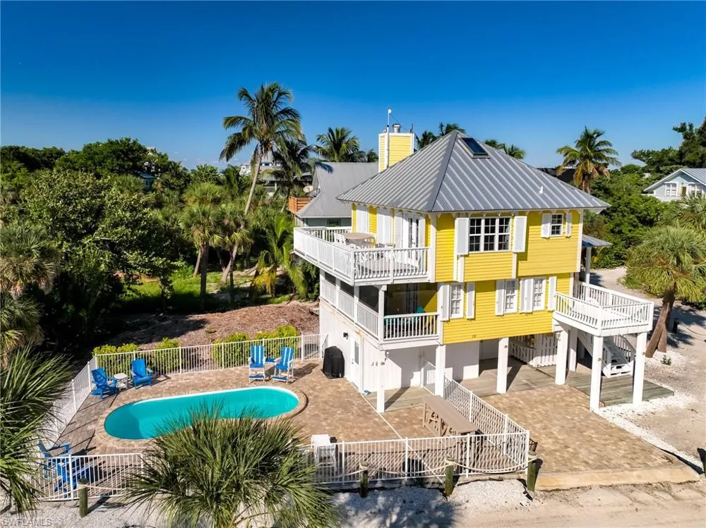 210 White Pelican Drive Upper Captiva, FL 33924