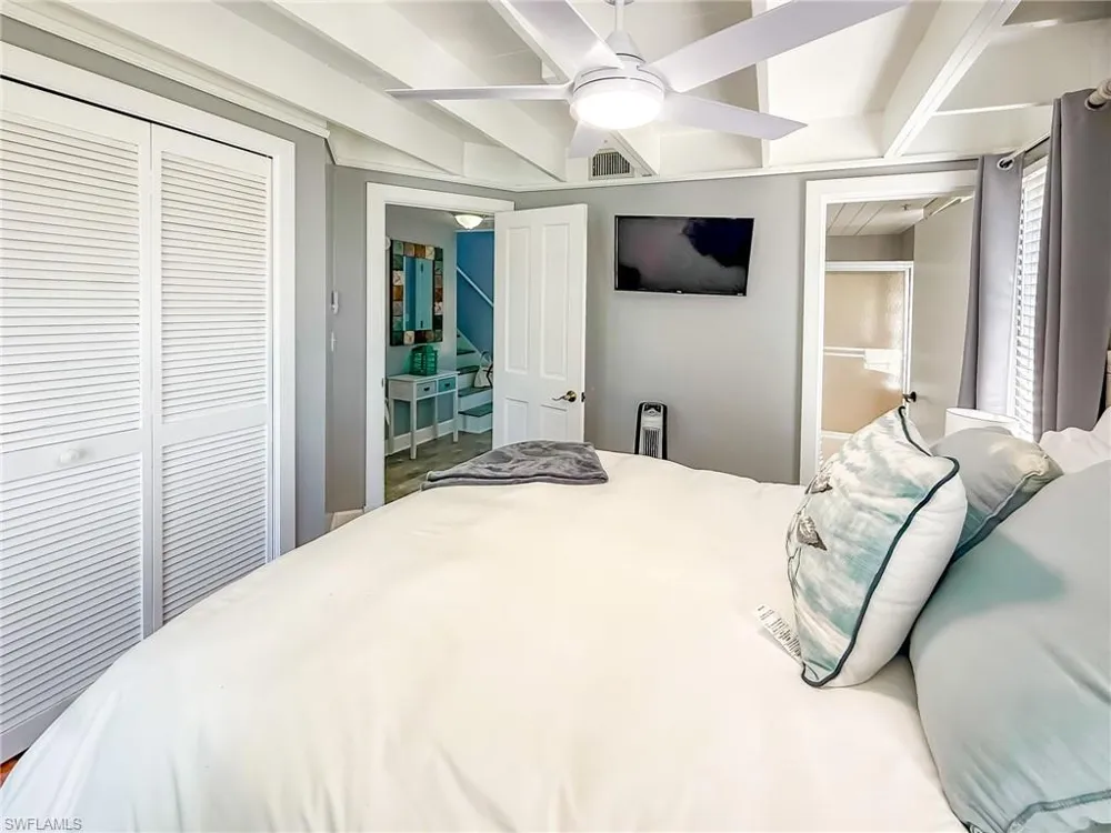 210 White Pelican Drive Upper Captiva, FL 33924