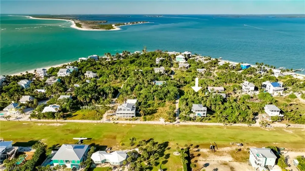 181 Swallow Drive Upper Captiva, FL 33924
