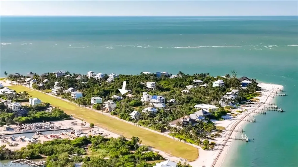 181 Swallow Drive Upper Captiva, FL 33924