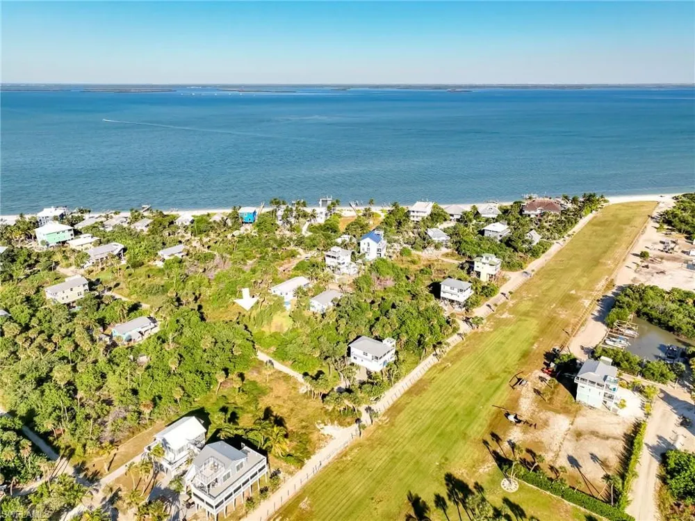191 Swallow Drive Upper Captiva, FL 33924